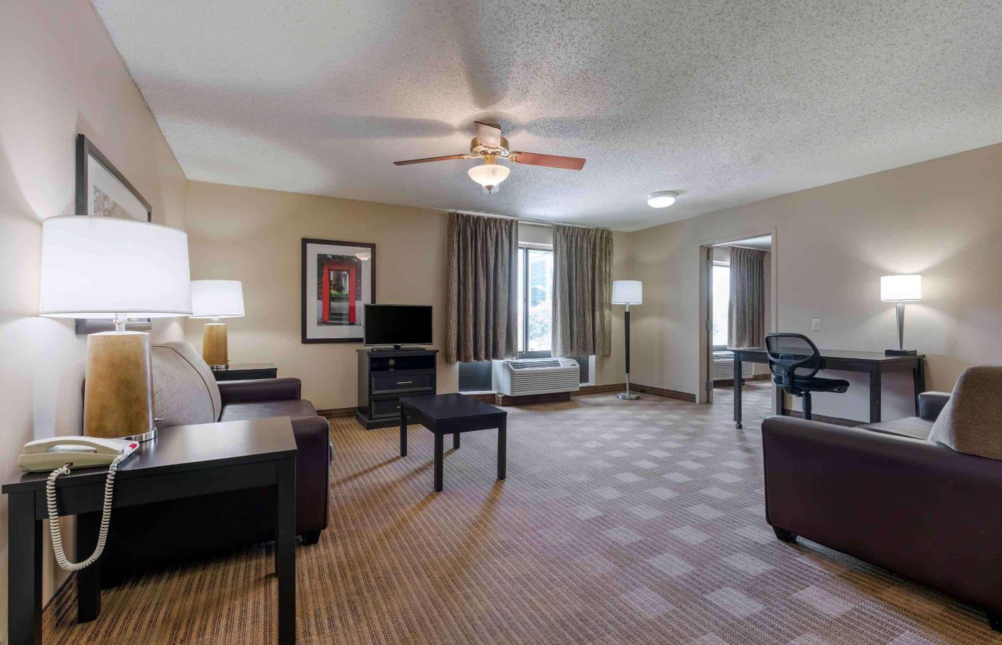 Extended Stay America Select Suites - Dallas - Farmers Branch Extérieur photo